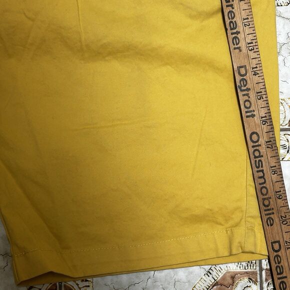 Hudson & Barrow Chino Shorts Men's‎ 36 Yellow  Preppy - Picture 4 of 5